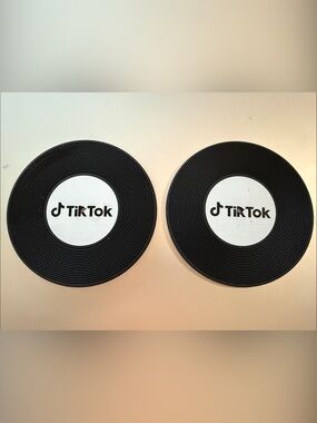 TikTok drink coasters - Black Silicone/Rubbery - Set of 2